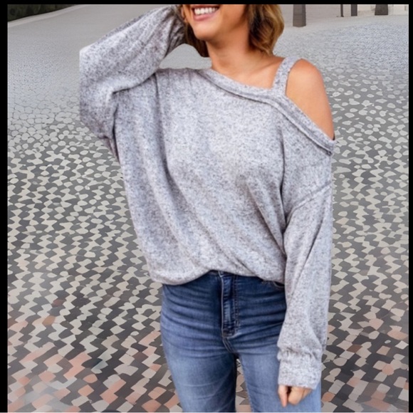 Soft Pullover Loose Dew Shoulder W/Strap Long Sleeve Warm Soft Fabric Shirt - Picture 7 of 7